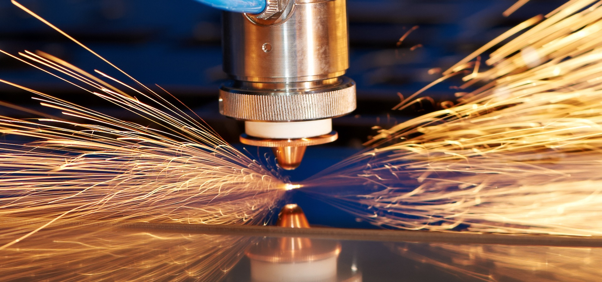 Drill with sparks